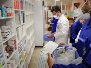 حذف ارز ۴۲۰۰ تومانی؛ قیمت برخی دارو‌ها «شش برابر» شد