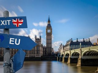 یکسالگی خروج از اتحادیه اروپا؛ برگزیت چه تبعاتی برای اقتصاد بریتانیا داشت؟