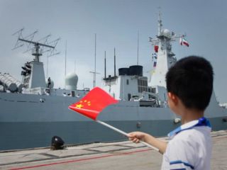 چین در بندرعباس سرکنسولگری باز می کند/ مقدمه «حضور پررنگ نظامی و امنیتی چینی‌ها» در ایران