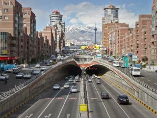 قتل خانم معلم وسط اتوبان نواب با پرتاب بلوک های سیمانی