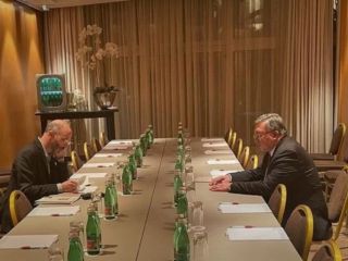 دیپلمات ایرانی منتقدان مذاکره اولیانوف و راب مالی در غیاب نماینده ایران را استهزا کرد