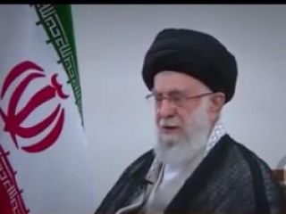 خامنه ای و توجیه وقیحانه ممنوع کردن ورود واکسن کرونا