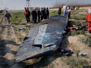 پرواز ۷۵۲؛ ایران می‌گوید پرداخت غرامت «۱۵۰ هزار دلاری» به خانواده‌های جان‌باختگان را آغاز کرده است