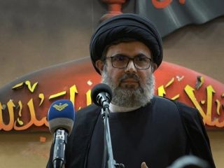 اظهارات پدر همسر زینب سلیمانی، موجب واکنش تند سفیر عربستان سعودی شد