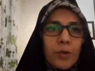 فریده مرادخانی، خواهرزاده علی خامنه‌ای بازداشت شد