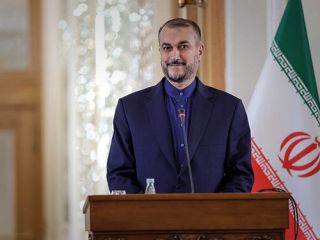 انتقاد تند رسانه نزدیک به سپاه از اظهارت وزیر خارجه ایران در مورد روسیه