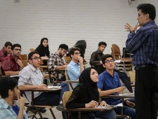 رسوایی بزرگ در دانشگاه امیرکبیر؛ سئوالات امتحانی برای ۴ سال خرید و فروش میشد