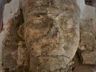 کشف دو ابوالهول غول پیکر در معبد گمشده موسوم به «معبد یک میلیون ساله» در مصر