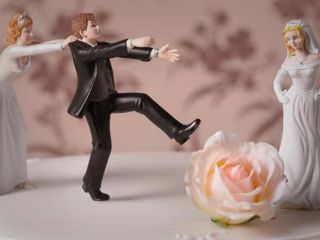 رسوایی نماینده مجلس، ازدواج با شاگرد ۲۰ ساله اش در دانشگاه به عنوان سومین همسر