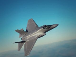 رقابت چین و آمریکا بر سر لاشه جنگنده اف‌۳۵-سی در کف دریا