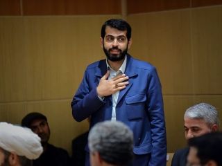 شغل مدیریتی در استانداری برای برادر ۲۸ ساله نماینده شیراز در مجلس