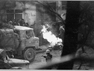 روز حمله به «قلعه» در روزهای انقلاب ۵۷ ؛«معلوم نبود چه خشمی بود»