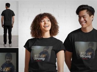 خشم کاربران از فروش تی‌شرت با تصویری از کودک ۵ ساله‌ای که در چاه محبوس شده