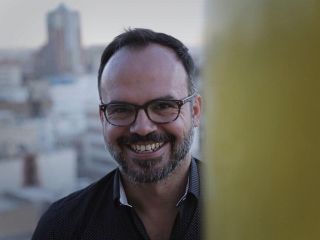 «حق وطن» پیشنهاد متفاوت حسین درخشان به اژه‌ای