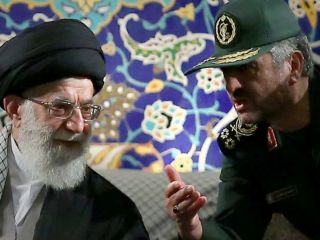 واکنش خامنه ای به فایل صوتی: به سپاه و قاسم سلیمانی تهمت می‌زنند‎