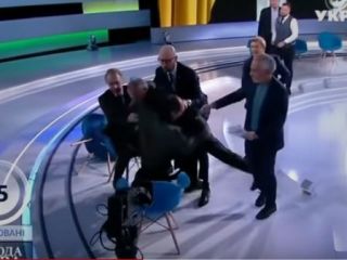 کتک‌کاری روی آنتن زنده تلویزیون اوکراین