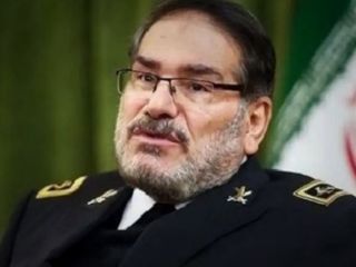 شمخانی: توانمندی صلح آمیز هسته ای ایران باید چون شمشیر داموکلس همواره بر بالای سر عهدشکنان باقی بماند