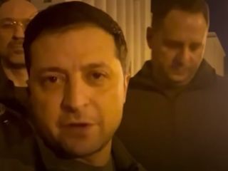 اعلام آمادگی آمریکا برای خارج کردن رئیس جمهوری اوکراین از کشور