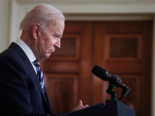 جو بایدن فرمان «کمک نظامی فوری» ۳۵۰ میلیون دلاری به اوکراین را امضا کرد