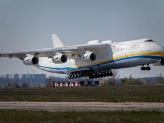 ارتش روسیه بزرگترین هواپیمای ترابری جهان را در اوکراین منهدم کرد