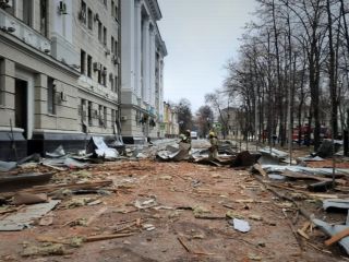 حمله نظامی روسیه به اوکراین؛نیروهای روسی به خارکیف و خِرسون وارد شدند