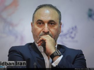 حمید فرخ نژاد به کیهان شریعتمداری پاسخ داد: نه دین دارید نه شرف