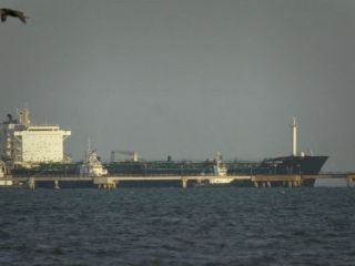 آسوشیتدپرس از توقیف دومحموله نفتی ایران در بحبوحه مذاکرات وین خبر داد