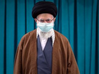 اعتراف خامنه ای به هدر رفتن میلیاردها تومان در «جنگ نرم»