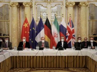 آمریکا: اگر روسیه درخواستش را پس نگیرد دنبال راه حلی مانند توافق موقت با تهران می رویم