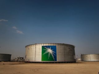 عربستان قصد دارد نقت را به چین  با «ارز یوان» بفروشد