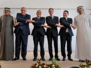 نشست وزرای خارجه آمریکا و  ۴ کشور عربی و در اسرائیل در مورد ایران