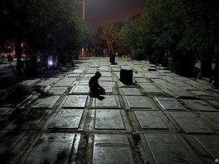 بهشت زهرا برای جلوگیری از دزدی سنگ قبرها , «شهردار شب» دایر کرد