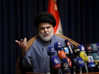 مقتدی صدر روند تشکیل دولت عراق را به گروه‌های تحت حمایت ایران واگذار کرد