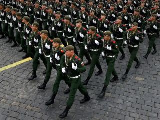 بیشتر از ۱۰۰ هزار شهروند روسیه به خدمت «سربازی سالانه بهاره» فراخوانده شدند