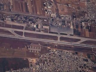 الشرق‌الاوسط از تخلیه ساکنان مجاور فرودگاه حلب به دستور سپاه پاسداران خبر داد