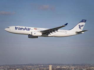 تازه‌ترین مقررات هما برای سفر به عراق، هیچ واکسن‌ ایرانی کرونا در بین واکسن‌های «مورد تایید» نیست