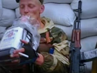 اوکراینی ها با کیک و الکل مسموم صدها سرباز روسی را روانه بیمارستان ها کردند