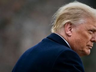 اپلیکیشن تروث سوشال متعلق به ترامپ که بعد از ۶ هفته از کار افتاد