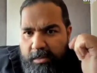 رضا صادقی: بیائید تا وقتی دختران این مملکت به ورزشگاه راه نیافته اند ما مردان هم پا در ورزشگاه نگذاریم