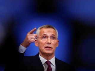 دبیرکل ناتو: از درخواست پیوستن فنلاند و سوئد به ناتو استقبال می‌کنیم