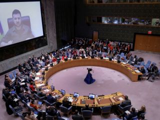 زلنسکی: شورای امنیت یا وارد عمل شود یا خود را منحل کند