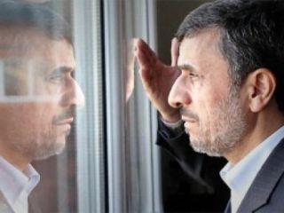 «اعلام خطر» احمدی نژاد درباره «وقوع هم زمان» دو رخداد در ایران