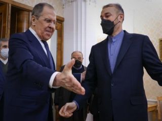 نماینده مجلس ایران: به روسیه گفتیم برجام را به اوکراین گره نزنید