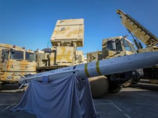 روزنامه بریتانیایی گاردین: ایران برای روسیه در جنگ اوکراین، سلاح قاچاق می‌کند