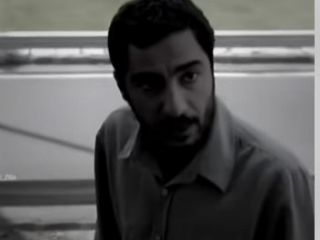 سکانسی از فیلم عصبانی نیستم با هنرنمایی نوید محمد زاده