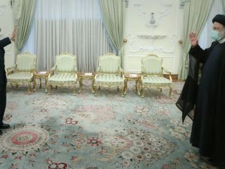 رئیسی در دیدار وزیر دفاع چین: اجرای موفق برنامه همکاری‌های جامع ۲۵ ساله در اولویت است