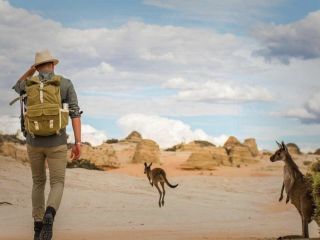 گردشگران با یک پیشنهاد باورنکردنی با ۱۰ پوند از لندن به استرالیا می‌روند