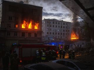 حمله موشکی به کی‌یف همزمان با دیدار دبیرکل سازمان ملل؛ گوترش «در امنیت» اما «شوکه» شده