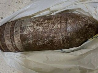 خانواده آمریکایی که می‌خواستند گلوله خمپاره را سوغاتی ببرند، فرودگاه تل آویو را به هرج و مرج کشاندند