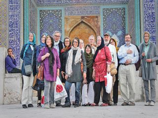 روزنامه سوئدی از بازداشت یک گردشگر سوئدی توسط جمهوری اسلامی خبر داد